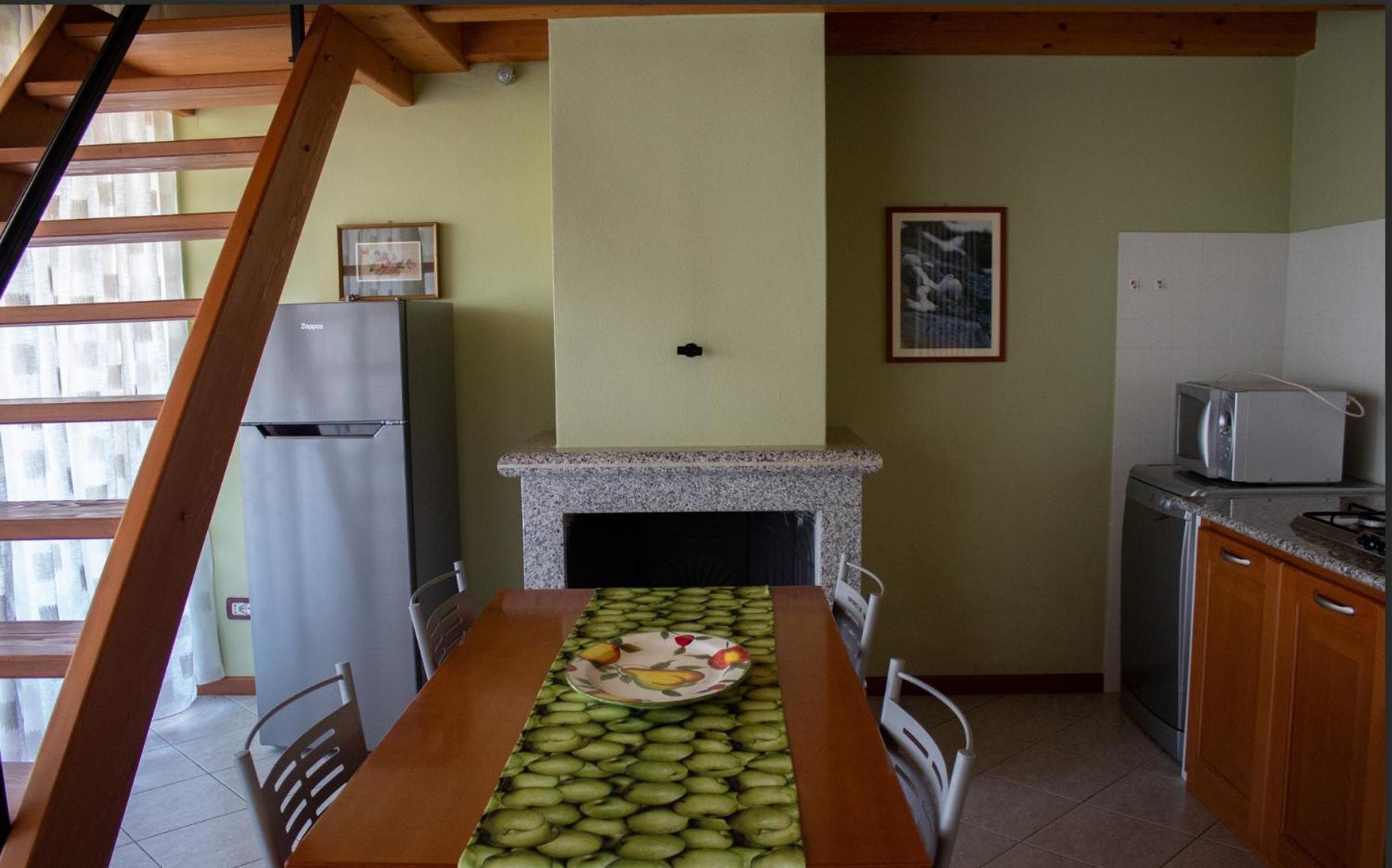Casale El Galet Apartment Moniga del Garda ภายนอก รูปภาพ