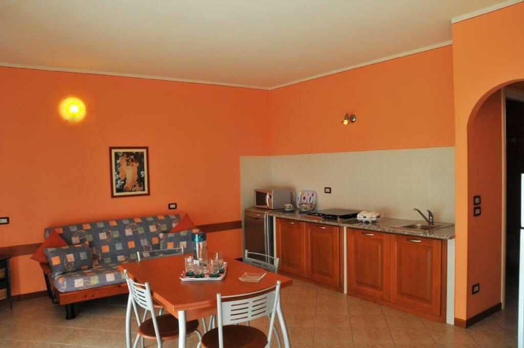 Casale El Galet Apartment Moniga del Garda ภายนอก รูปภาพ